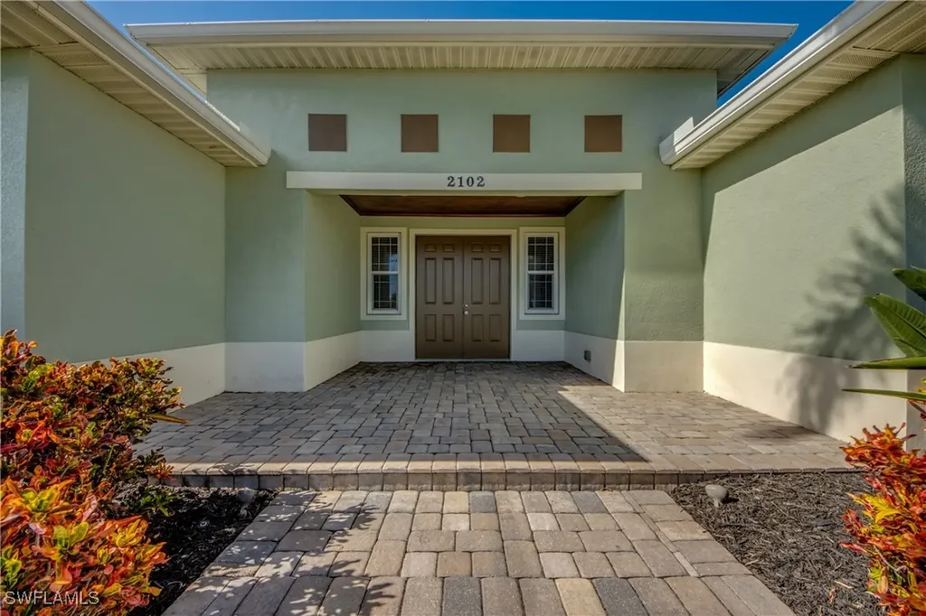 2102 SW 47th Street Cape Coral FL 33914