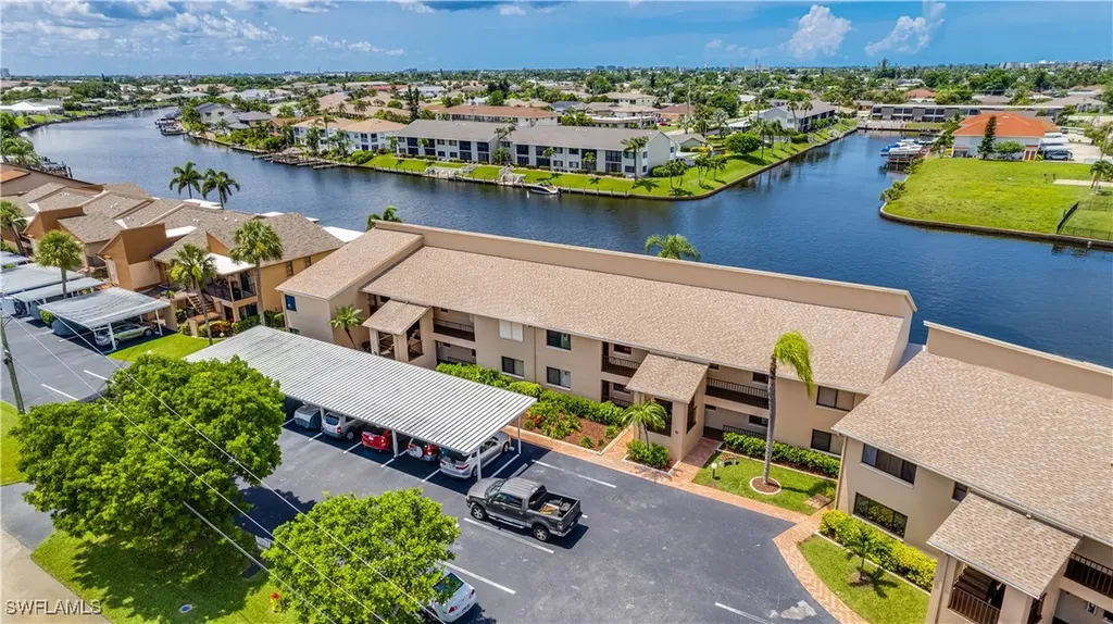 3714 SE 12th Avenue Cape Coral FL 33904