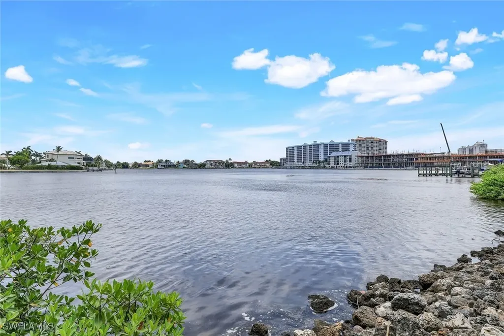 9380 Gulf Shore Drive Naples FL 34108
