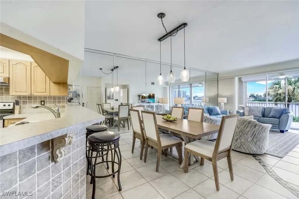 9380 Gulf Shore Drive Naples FL 34108