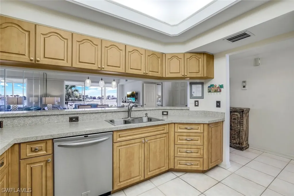 9380 Gulf Shore Drive Naples FL 34108