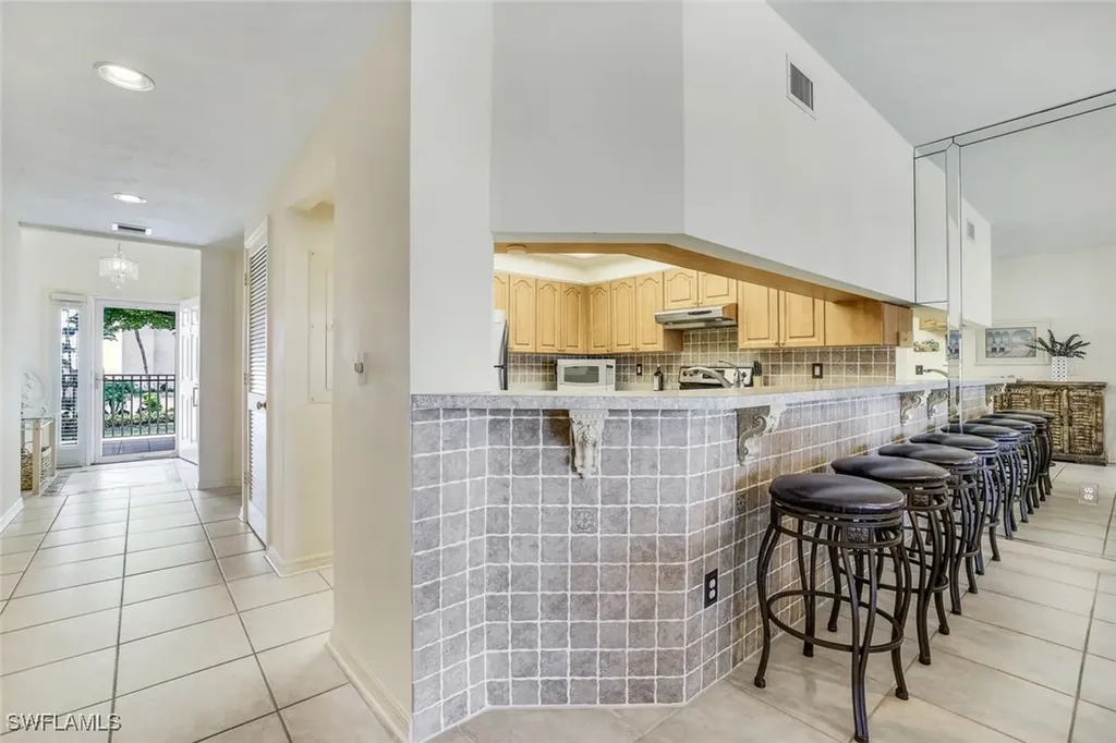 9380 Gulf Shore Drive Naples FL 34108