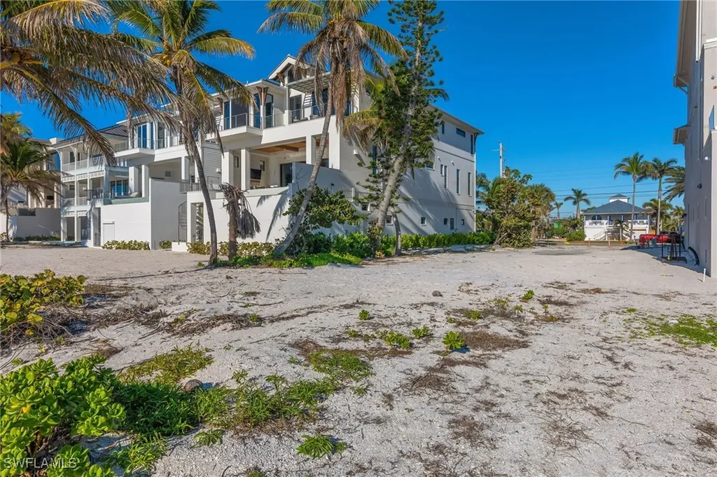 26572 Hickory Boulevard Bonita Springs FL 34134