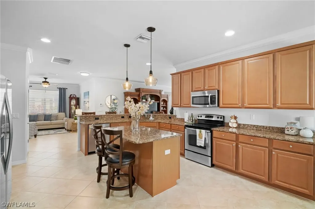 8088 Piedmont Drive Naples FL 34104