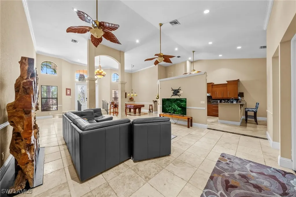 4007 Surfside Boulevard Cape Coral FL 33914
