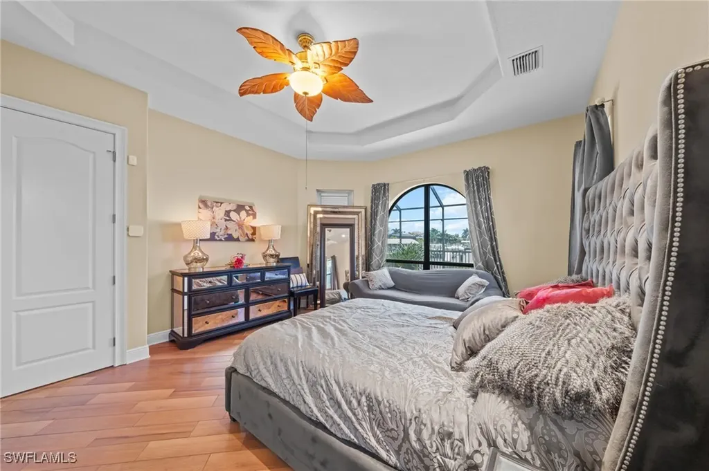 4007 Surfside Boulevard Cape Coral FL 33914