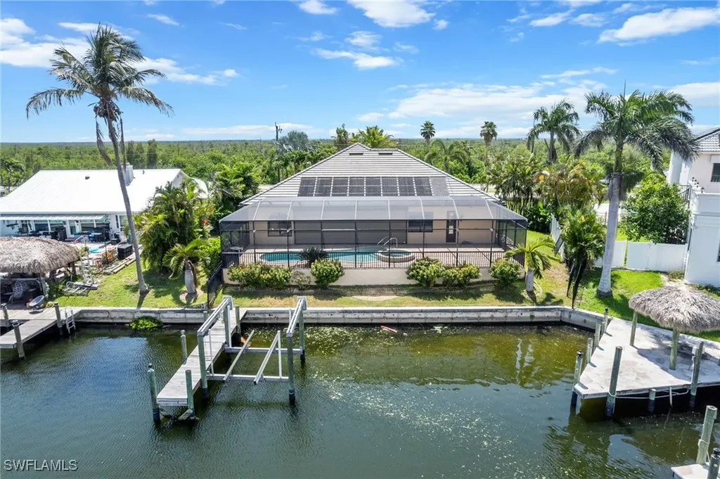 4007 Surfside Boulevard Cape Coral FL 33914