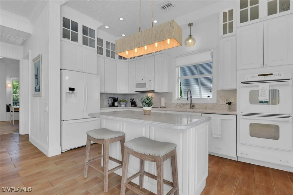 362 2nd Avenue N Naples FL 34102