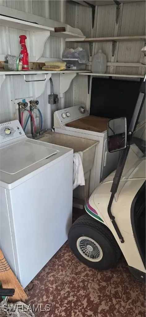 512 Crampton Lane North Fort Myers FL 33903