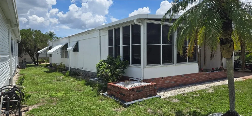 512 Crampton Lane North Fort Myers FL 33903