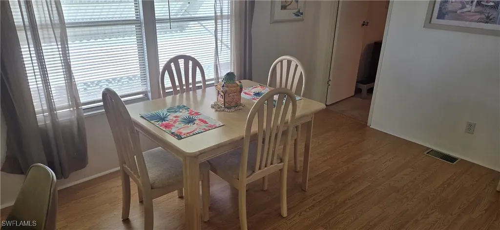 512 Crampton Lane North Fort Myers FL 33903