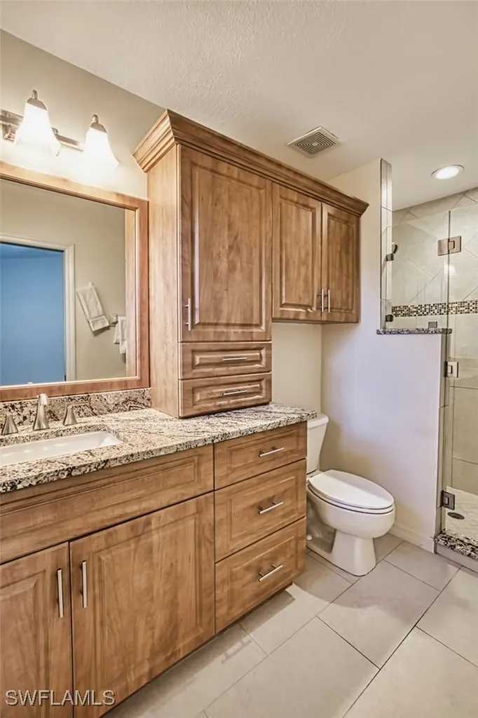 10058 Pacific Pines Avenue Fort Myers FL 33966