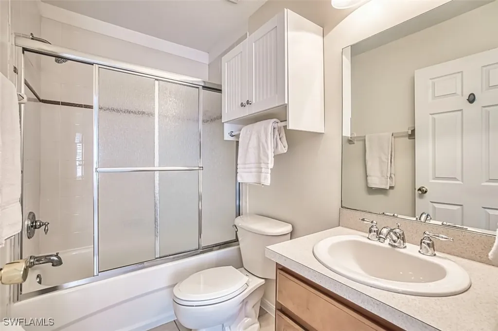 10058 Pacific Pines Avenue Fort Myers FL 33966