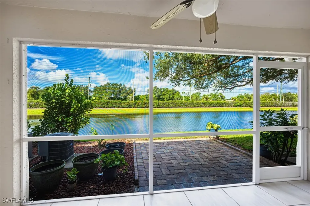 10058 Pacific Pines Avenue Fort Myers FL 33966