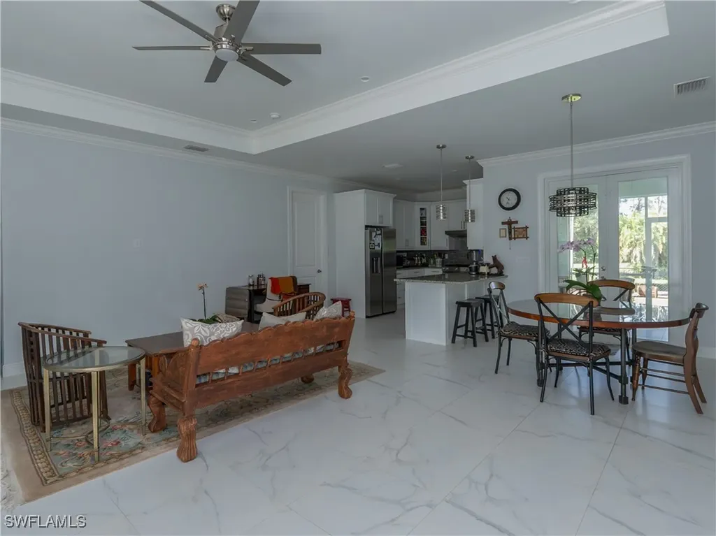 260 Price Street Naples FL 34113