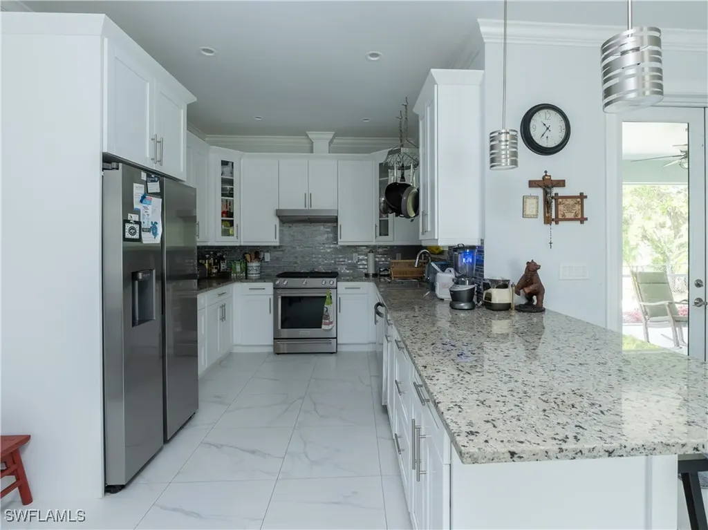 260 Price Street Naples FL 34113