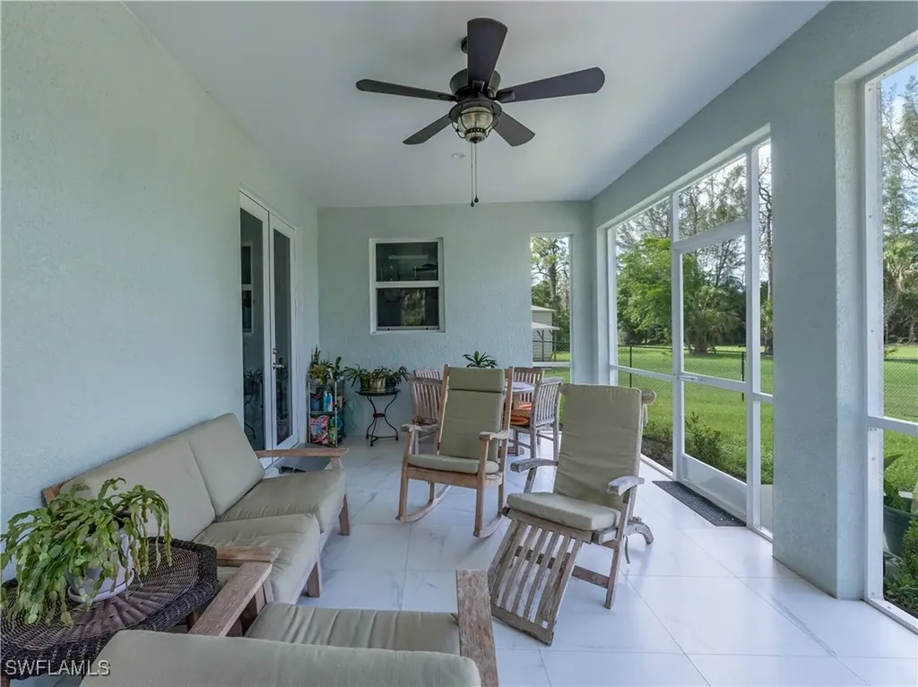 260 Price Street Naples FL 34113