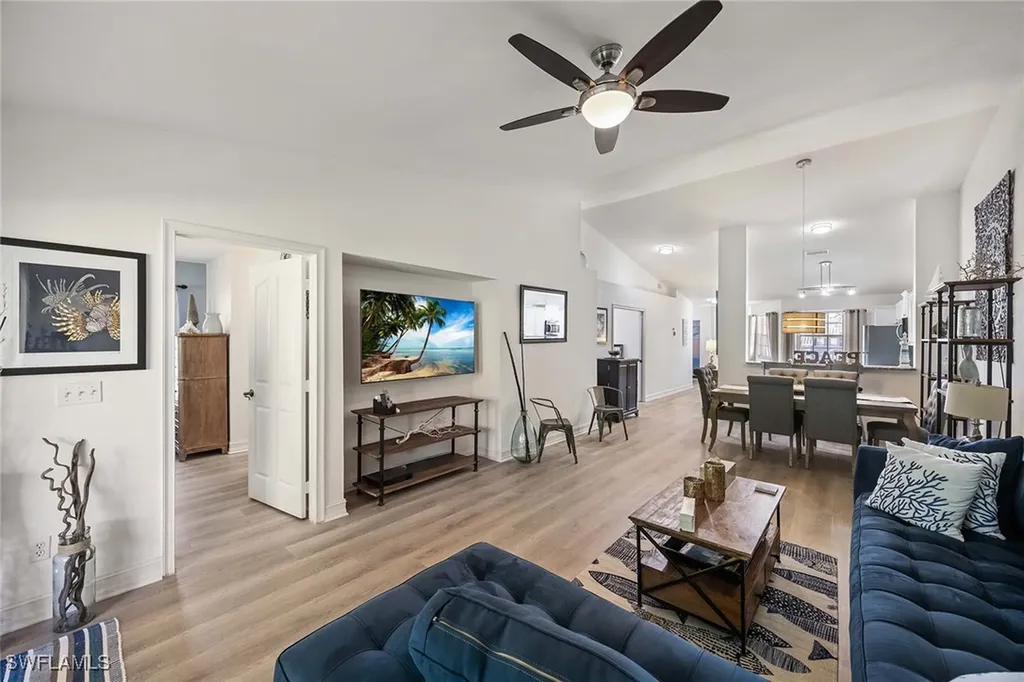 640 Luisa Lane Naples FL 34104