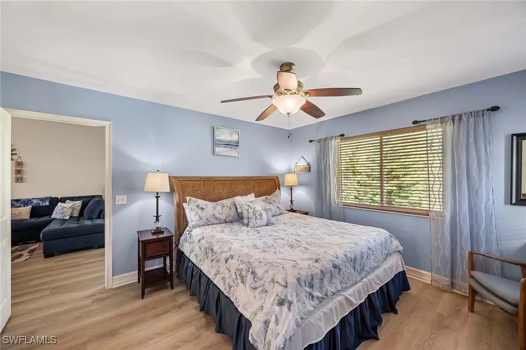 640 Luisa Lane Naples FL 34104
