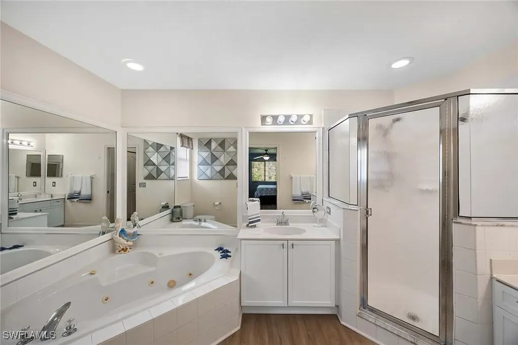 640 Luisa Lane Naples FL 34104