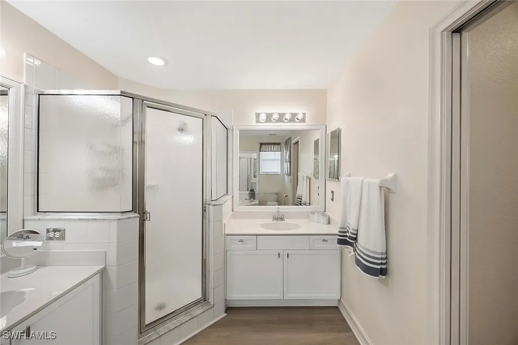640 Luisa Lane Naples FL 34104