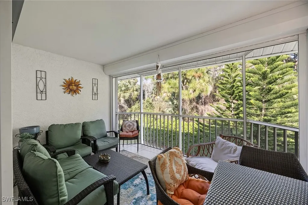 640 Luisa Lane Naples FL 34104