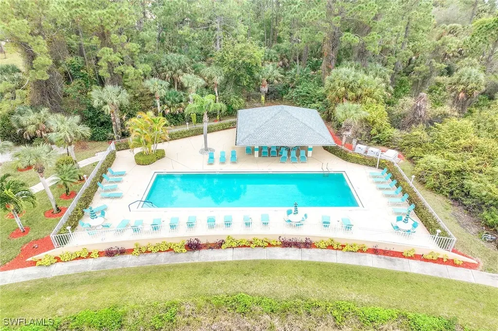 640 Luisa Lane Naples FL 34104