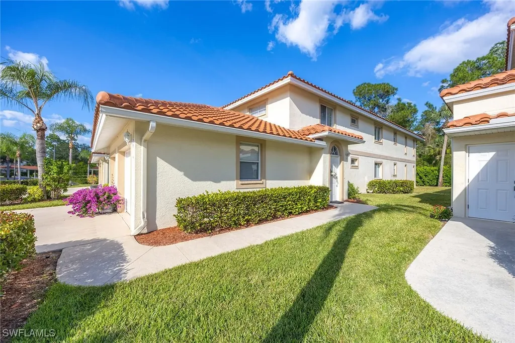 640 Luisa Lane Naples FL 34104