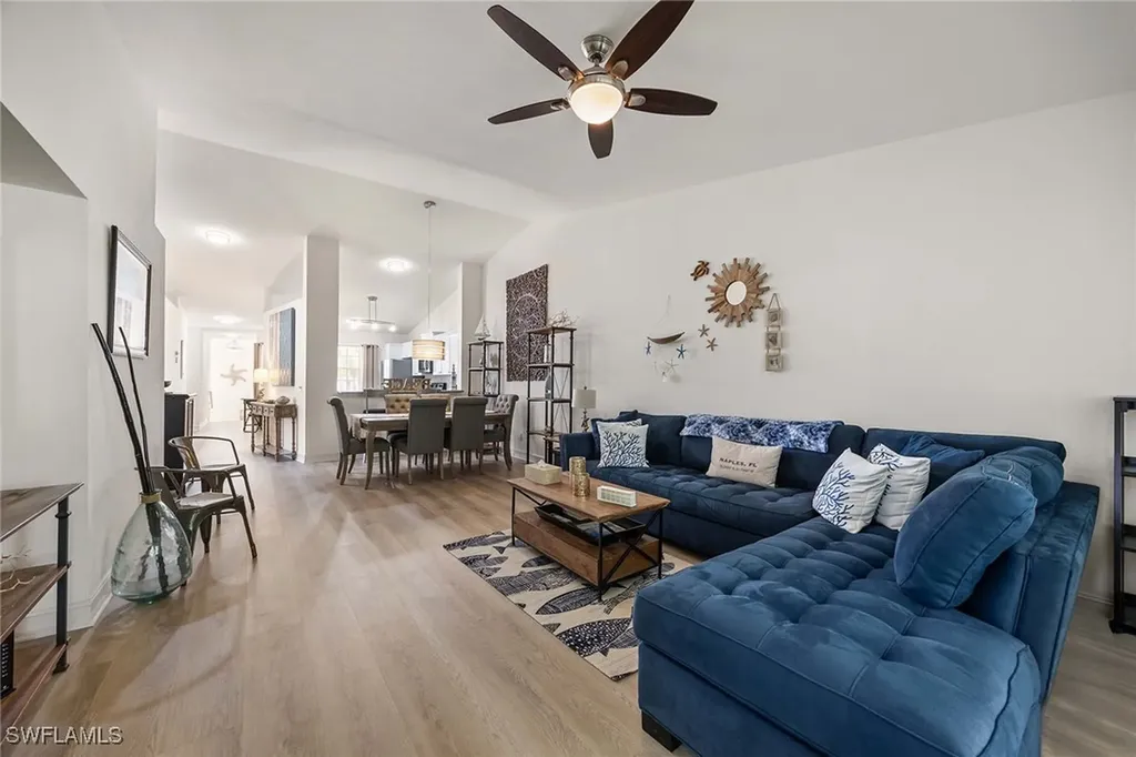 640 Luisa Lane Naples FL 34104