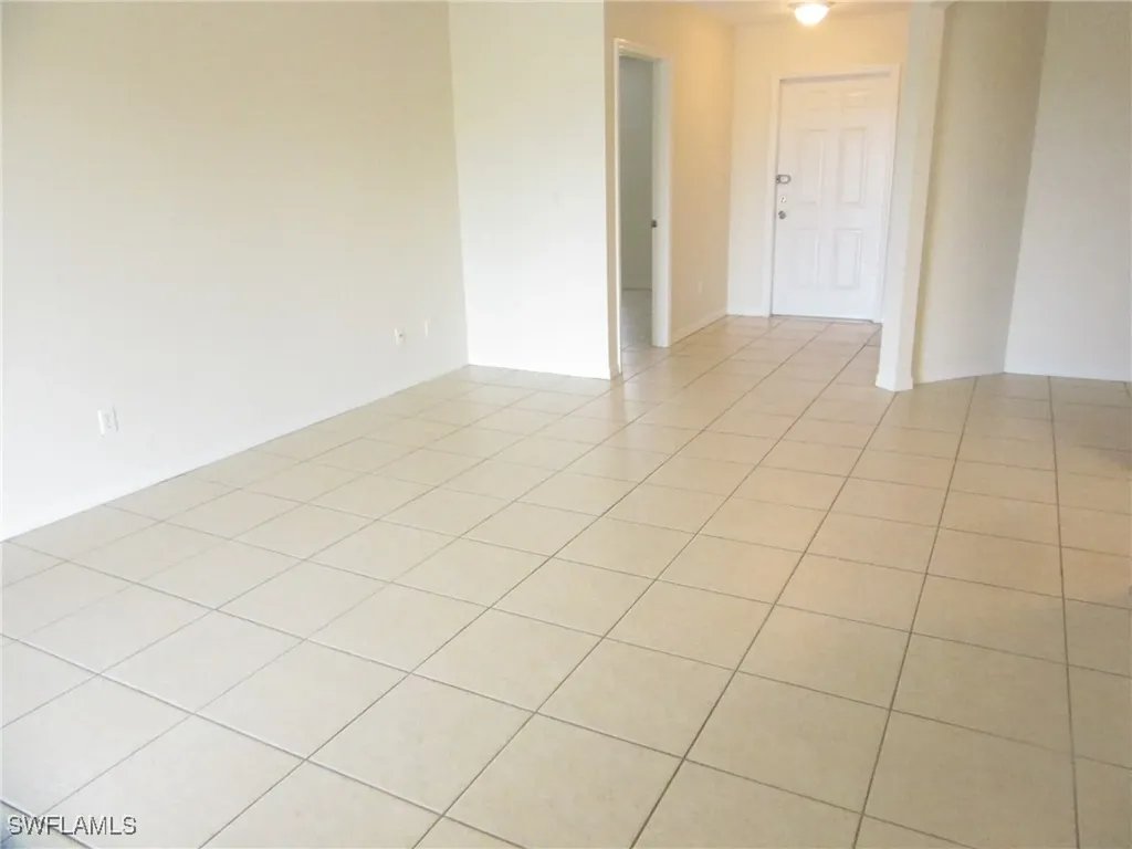 1568/1570 Gilbert Avenue S Lehigh Acres FL 33973