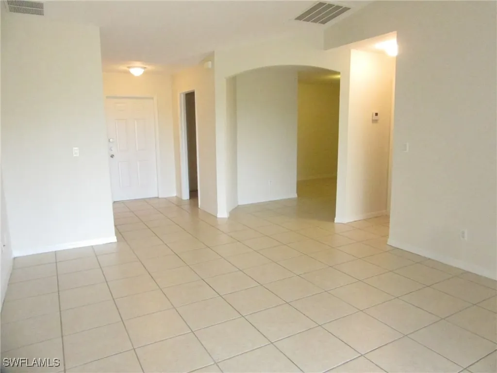 1568/1570 Gilbert Avenue S Lehigh Acres FL 33973