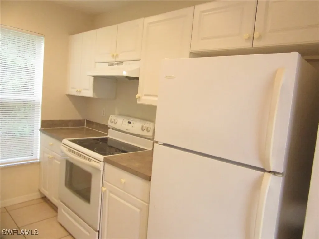 1568/1570 Gilbert Avenue S Lehigh Acres FL 33973