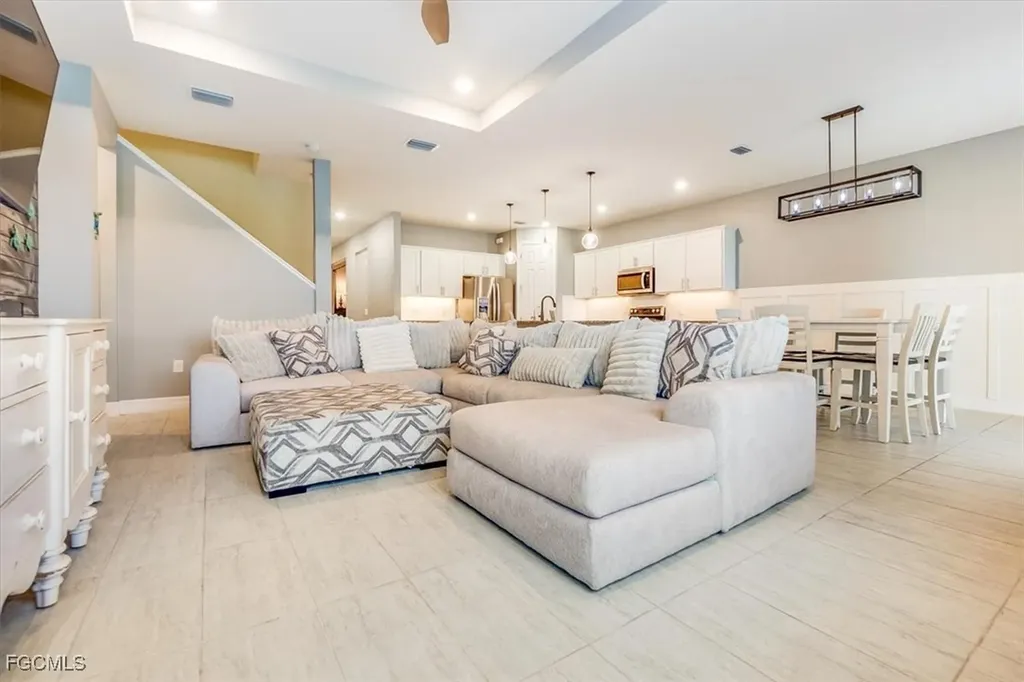 3548 E Hampton Circle Alva FL 33920