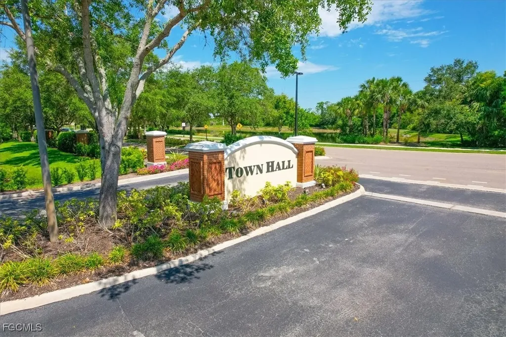 3548 E Hampton Circle Alva FL 33920