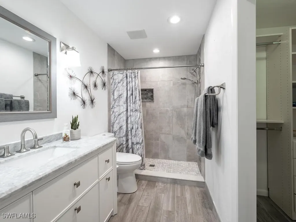 3603 Arctic Circle Naples FL 34112