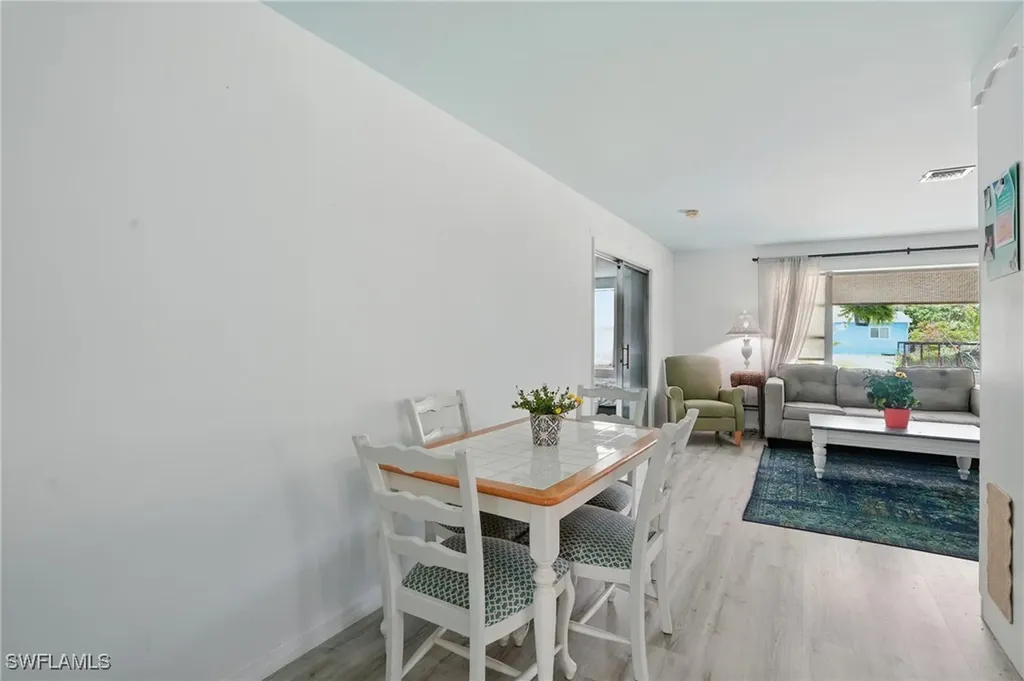 4011 Coconut Circle S Naples FL 34104