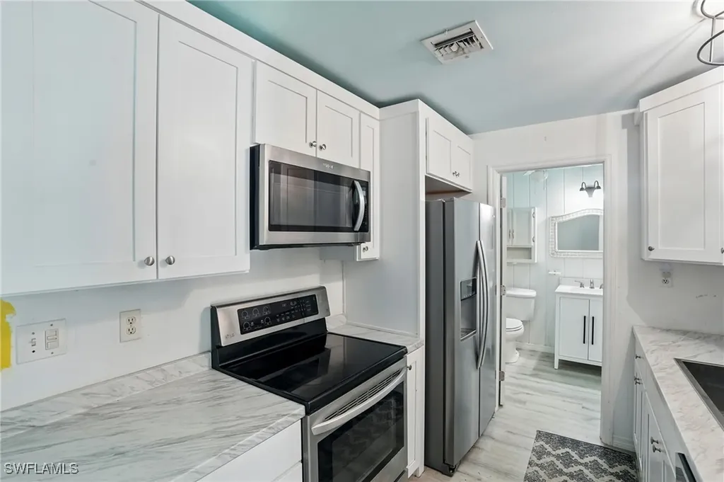 4011 Coconut Circle S Naples FL 34104