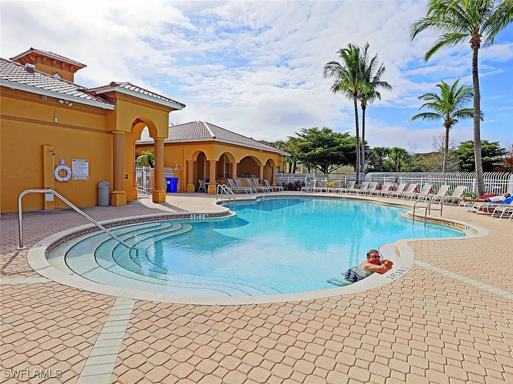 15645 Ocean Walk Circle Fort Myers FL 33908