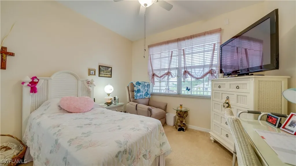 1133 Van Loon Commons Circle Cape Coral FL 33909