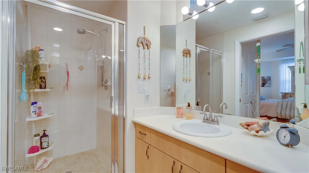 1133 Van Loon Commons Circle Cape Coral FL 33909