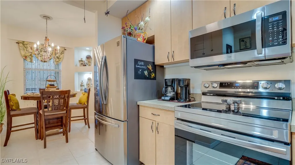 1133 Van Loon Commons Circle Cape Coral FL 33909