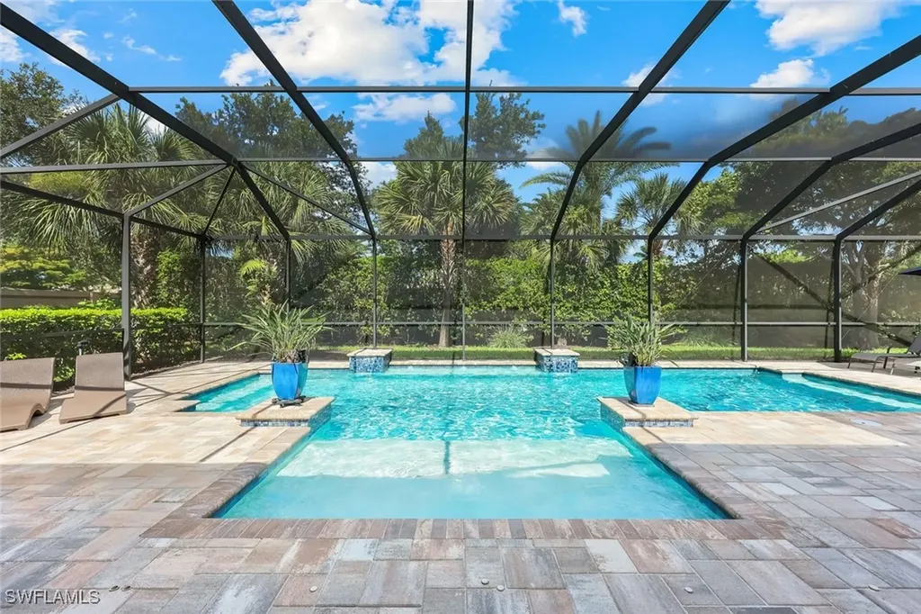 16273 Camden Lakes Circle Naples FL 34110