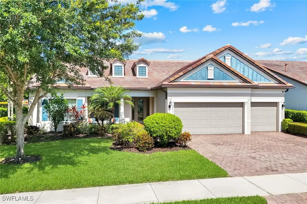16273 Camden Lakes Circle Naples FL 34110