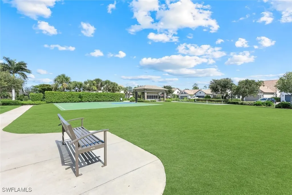 16273 Camden Lakes Circle Naples FL 34110