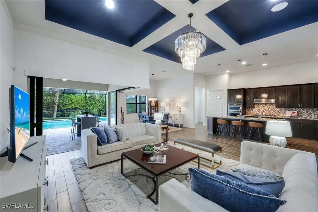 16273 Camden Lakes Circle Naples FL 34110