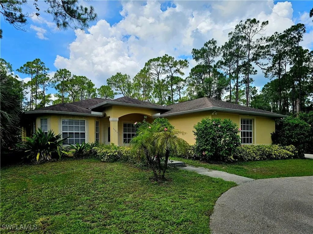 2640 4th Avenue NE Naples FL 34120