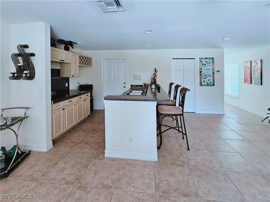 2640 4th Avenue NE Naples FL 34120