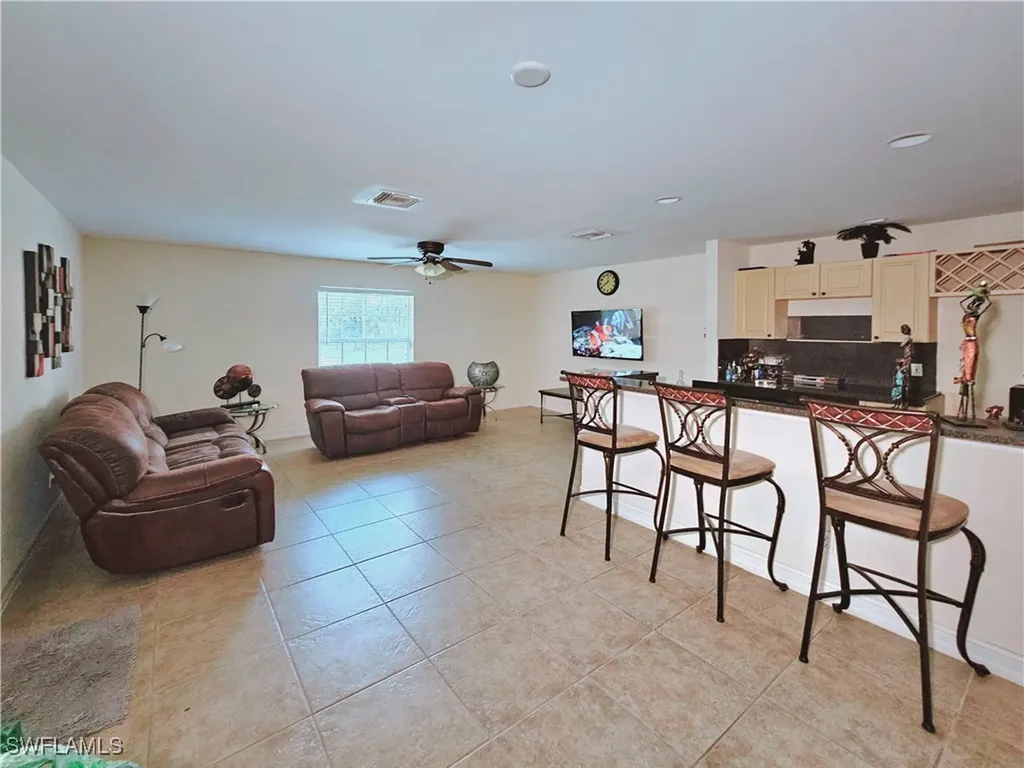2640 4th Avenue NE Naples FL 34120