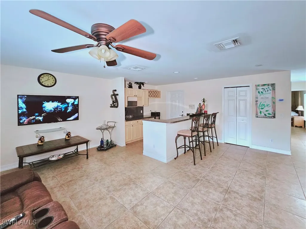 2640 4th Avenue NE Naples FL 34120
