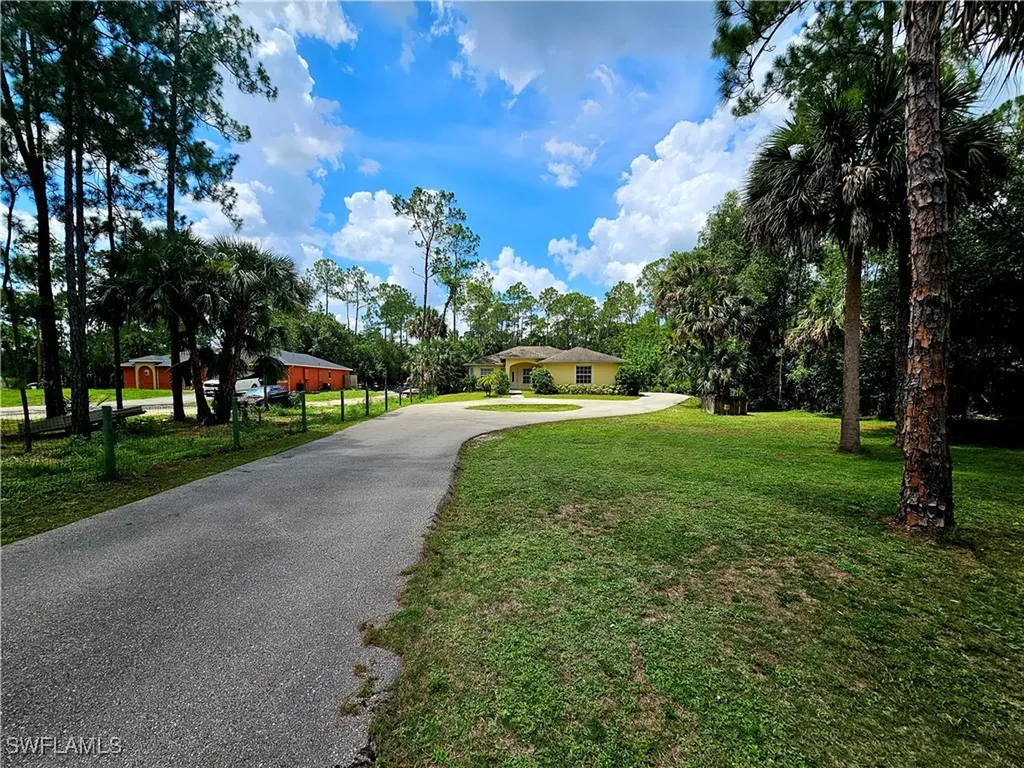 2640 4th Avenue NE Naples FL 34120